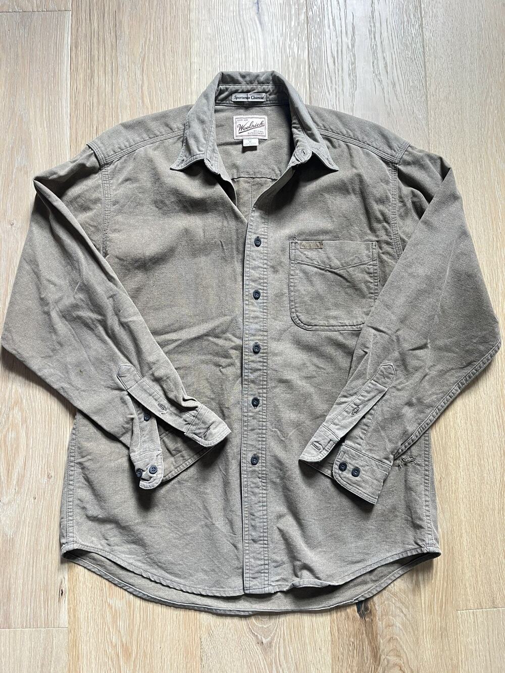 VTG Woolrich Sportsman Chamois Button Shirt M Grey Beige USA Made 100% Cotton